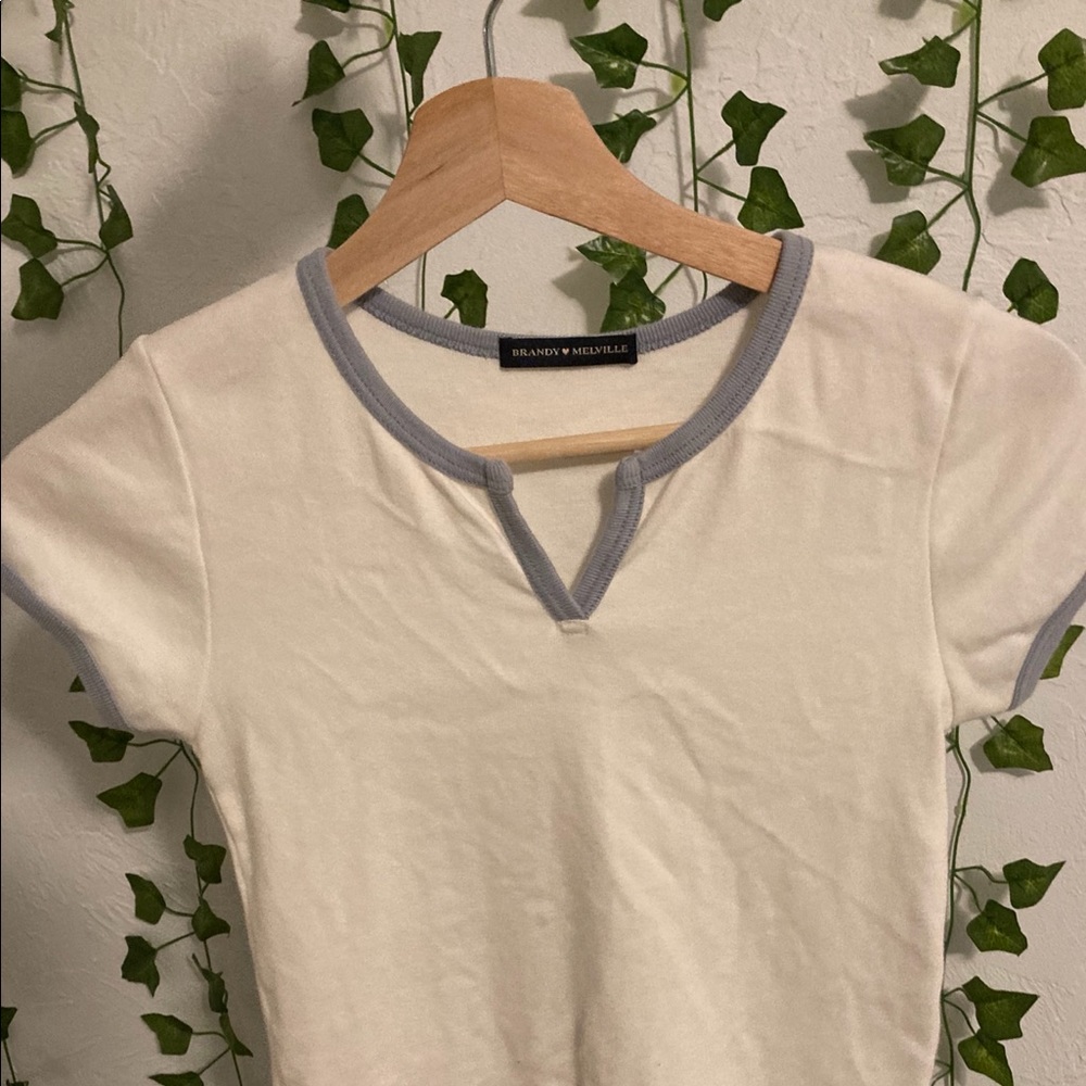 Brandy Melville Ashlyn Top